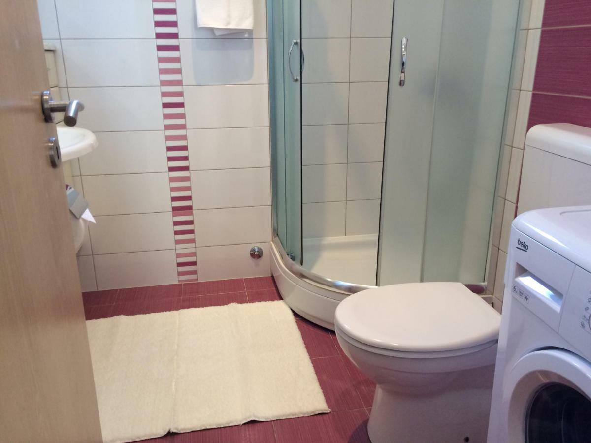 Wishing Well Apartment